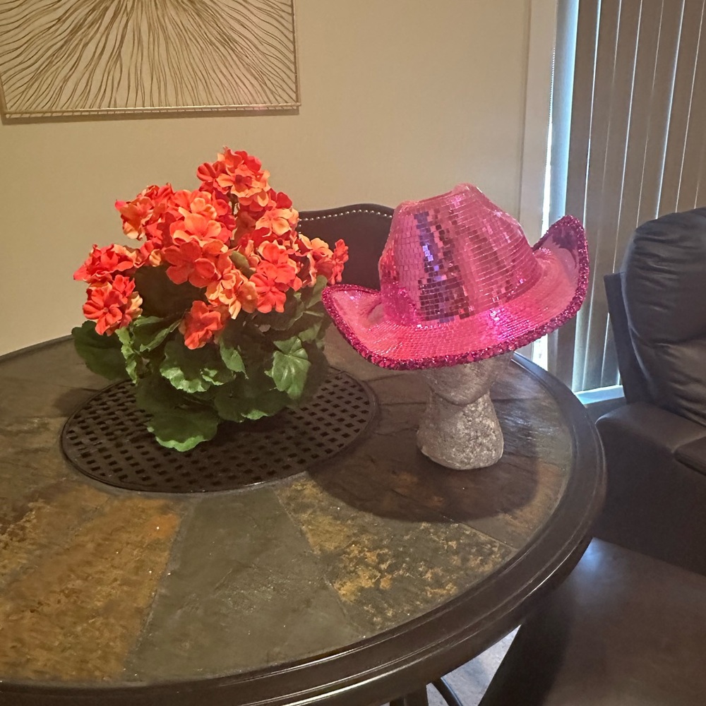 Bling pink cowgirl hat